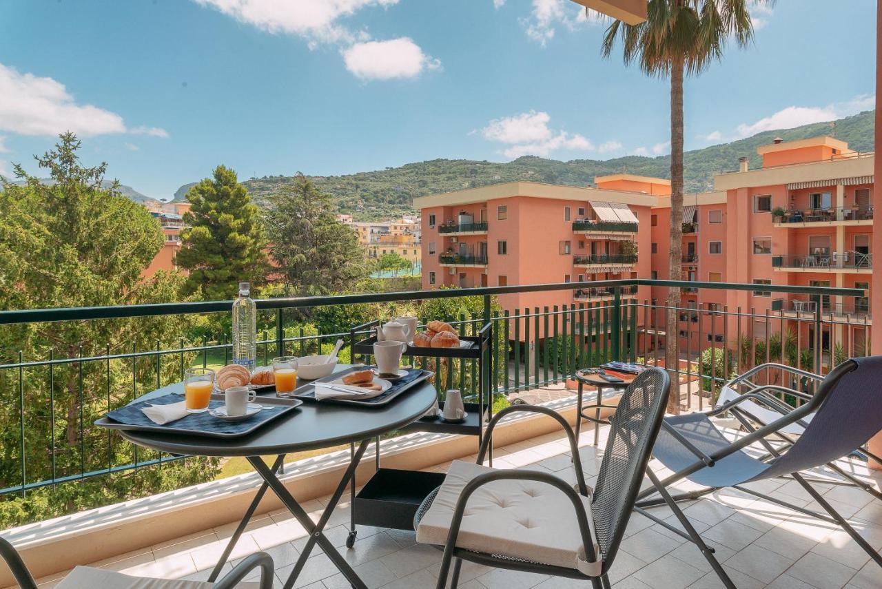 Sorrento Colors&Suites ภายนอก รูปภาพ