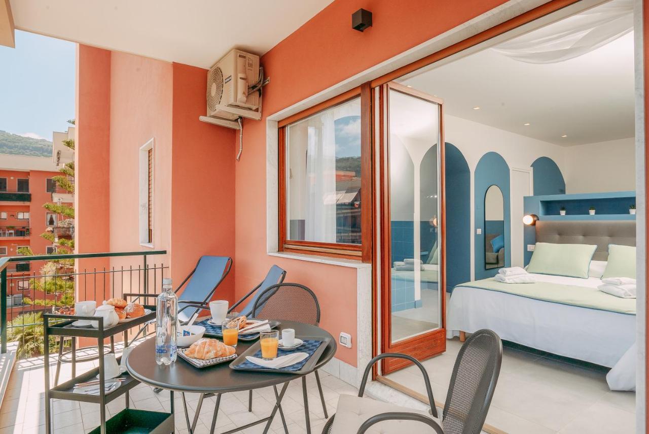 Sorrento Colors&Suites ภายนอก รูปภาพ